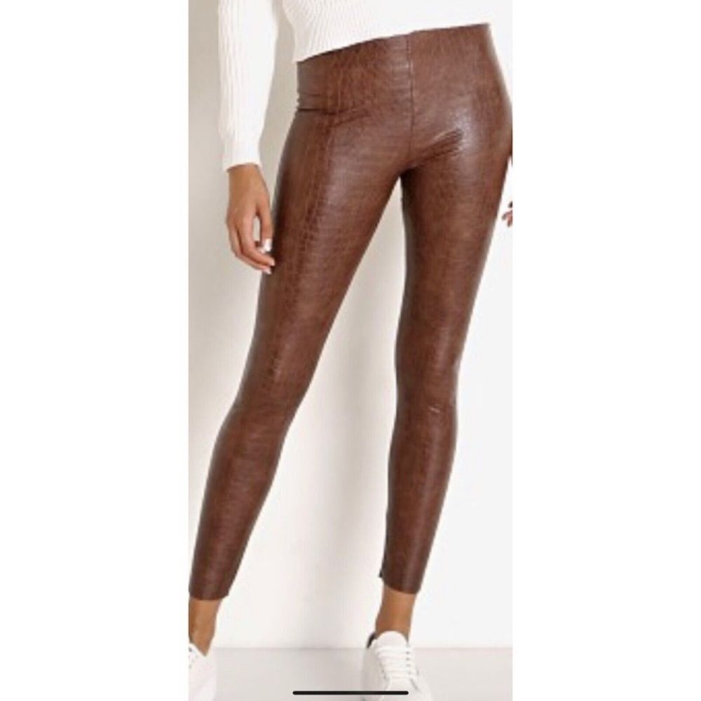 7 For All Mankind brown faux leather crocodile embossed leggings women’s size XS